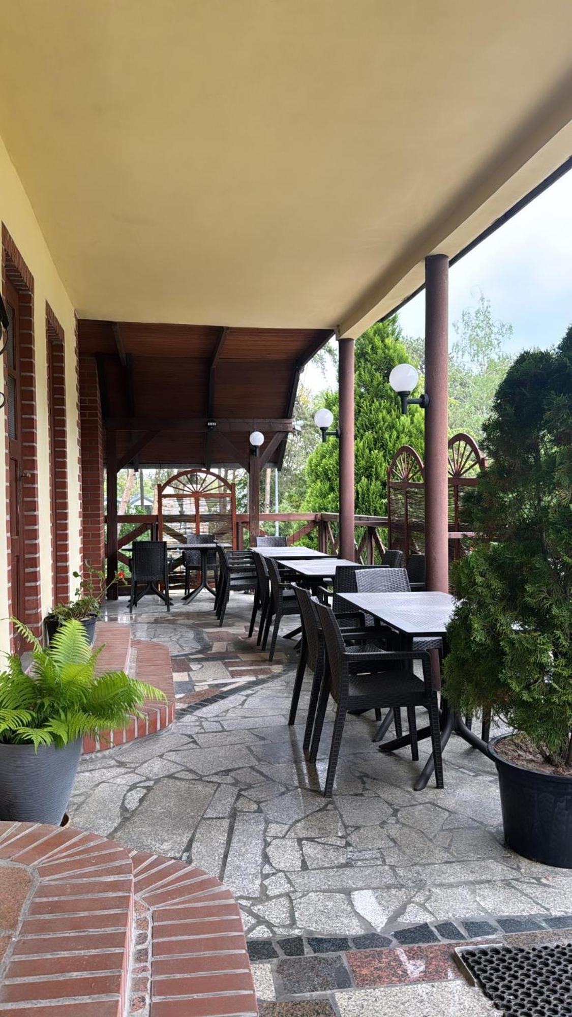 Powidz Lakeside Hotel & Restaurant Exterior photo