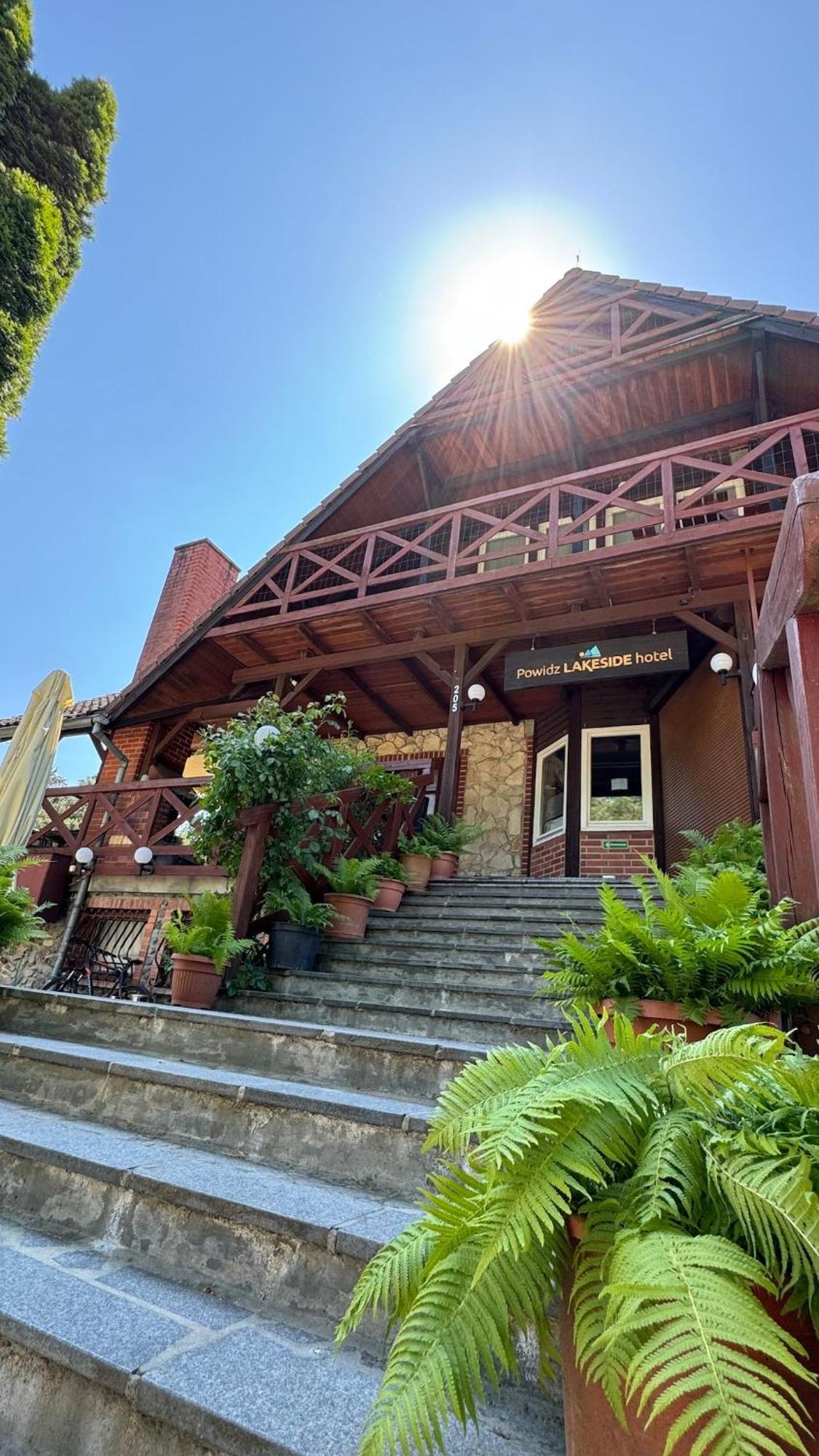 Powidz Lakeside Hotel & Restaurant Exterior photo